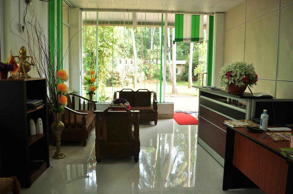 Soba Lanka Holiday Resort Melsiripura Bagian luar foto